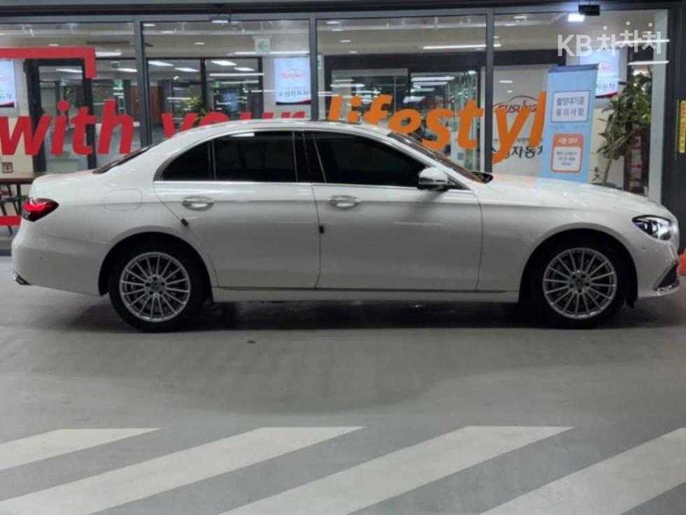2020 Mercedes-Benz E (W213) photo