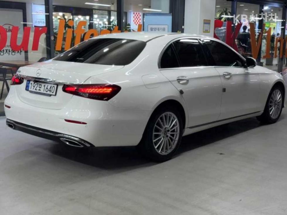 2020 Mercedes-Benz E (W213) photo
