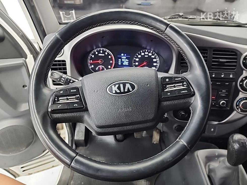2021 - kia bongo iii