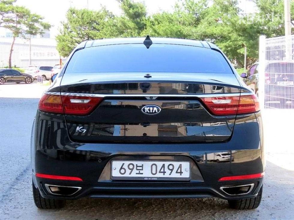 2016 - kia k7