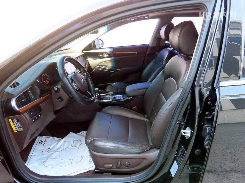 2016 - kia k7