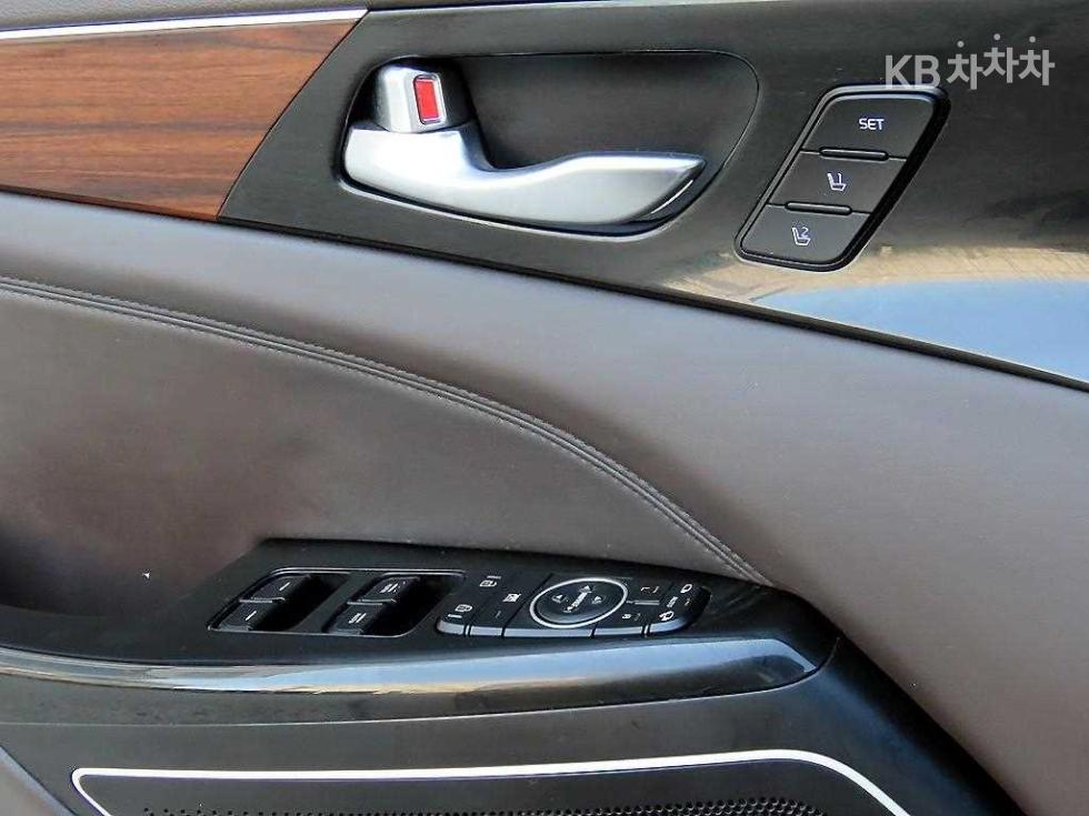 2016 - kia k7