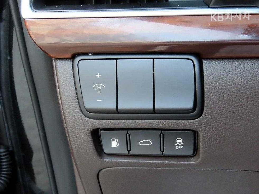 2016 - kia k7