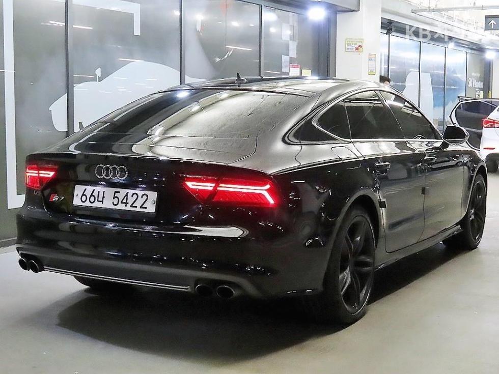 2013 - audi s7