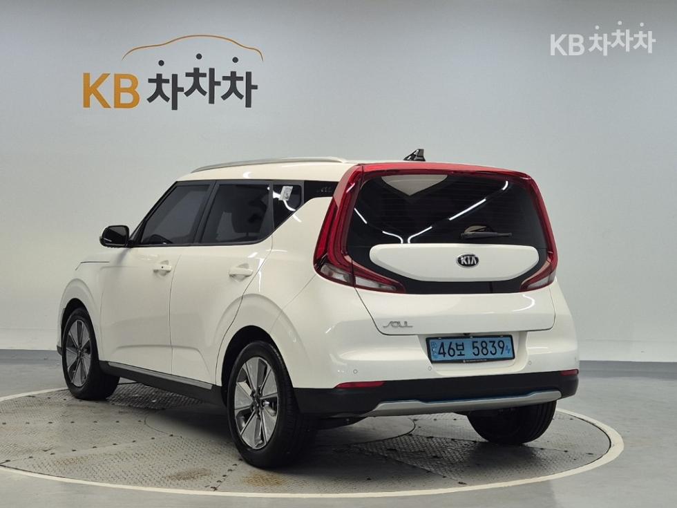 2019 - kia soul