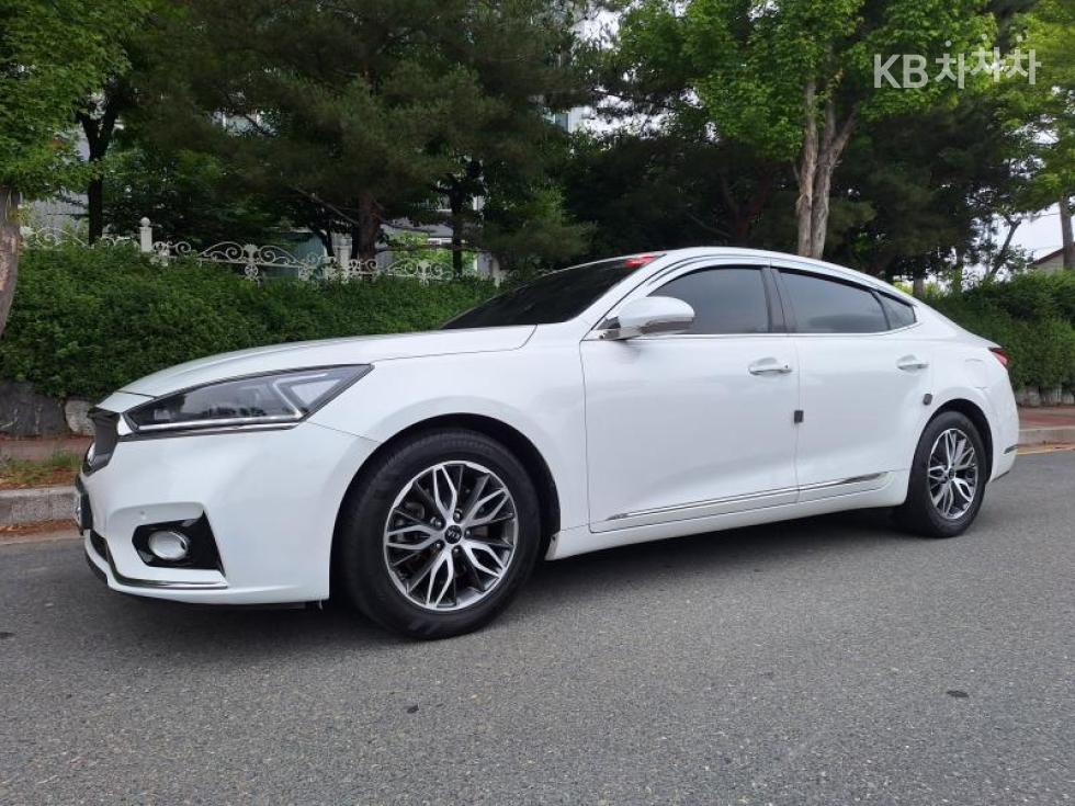2018 - kia k7