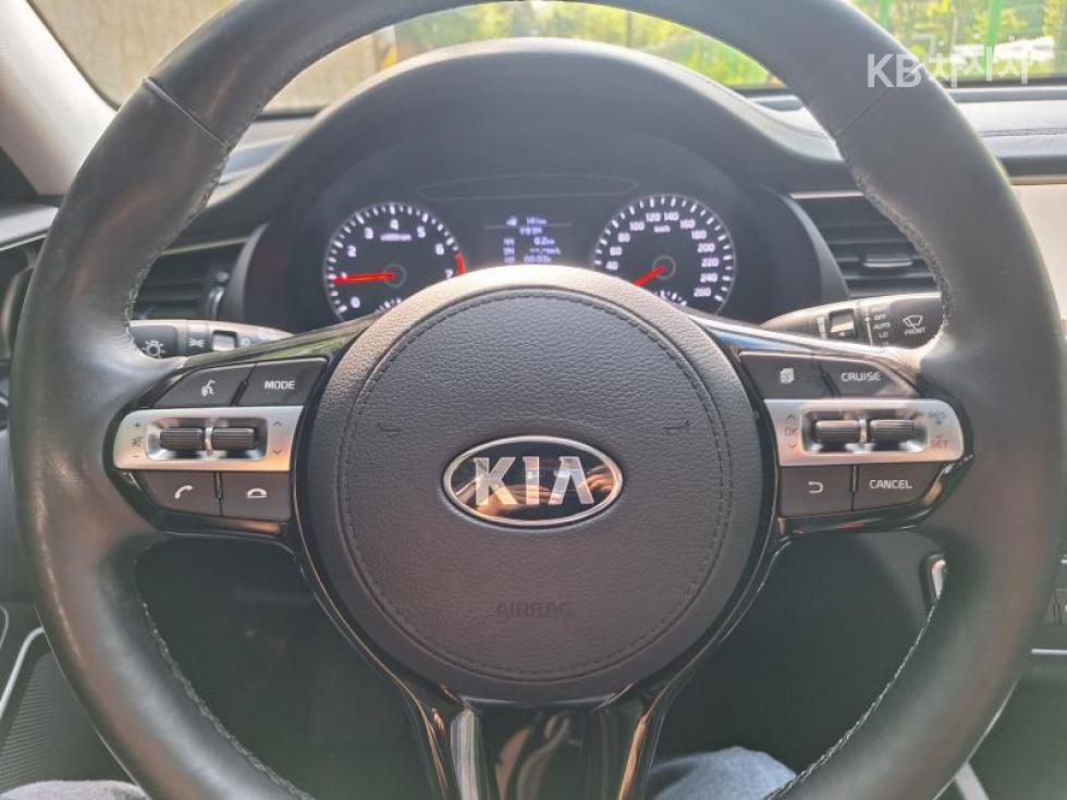 2018 - kia k7