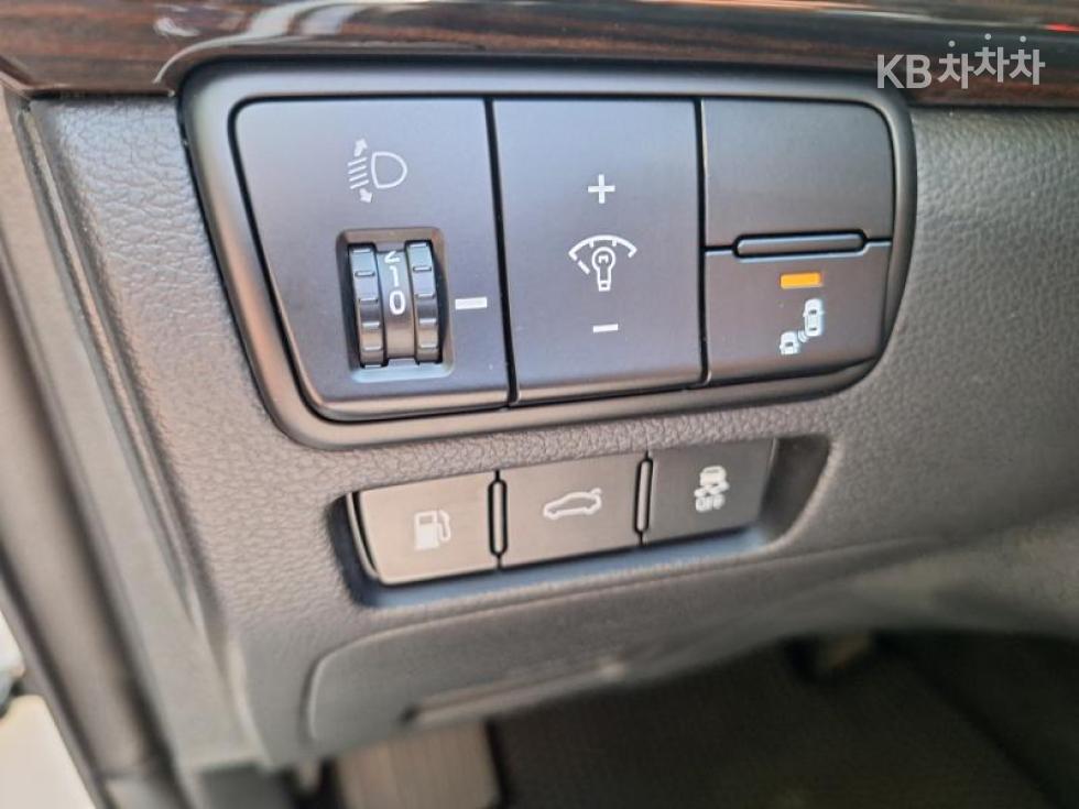2018 - kia k7