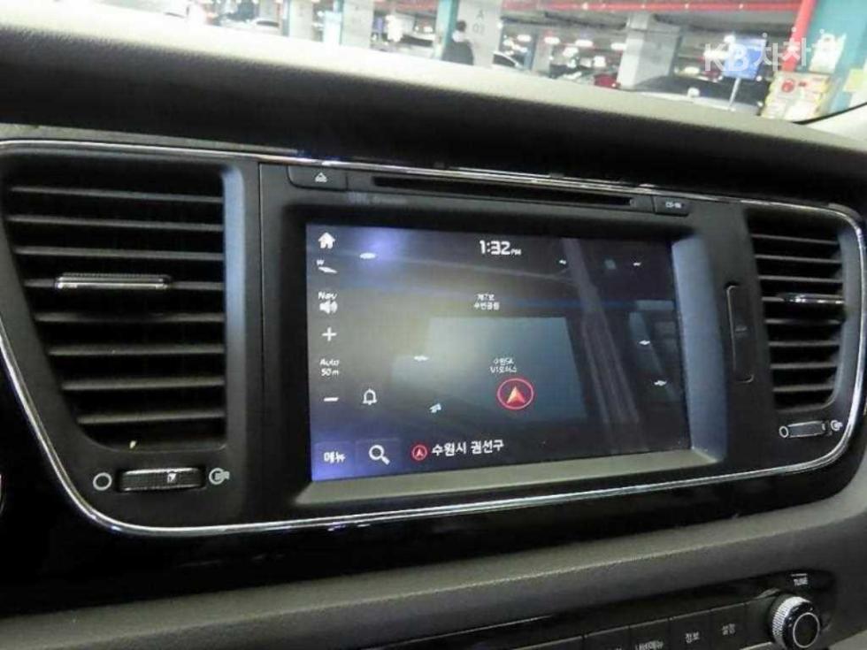 2018 - kia carnival