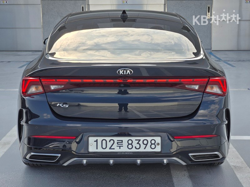 2020 - kia k5