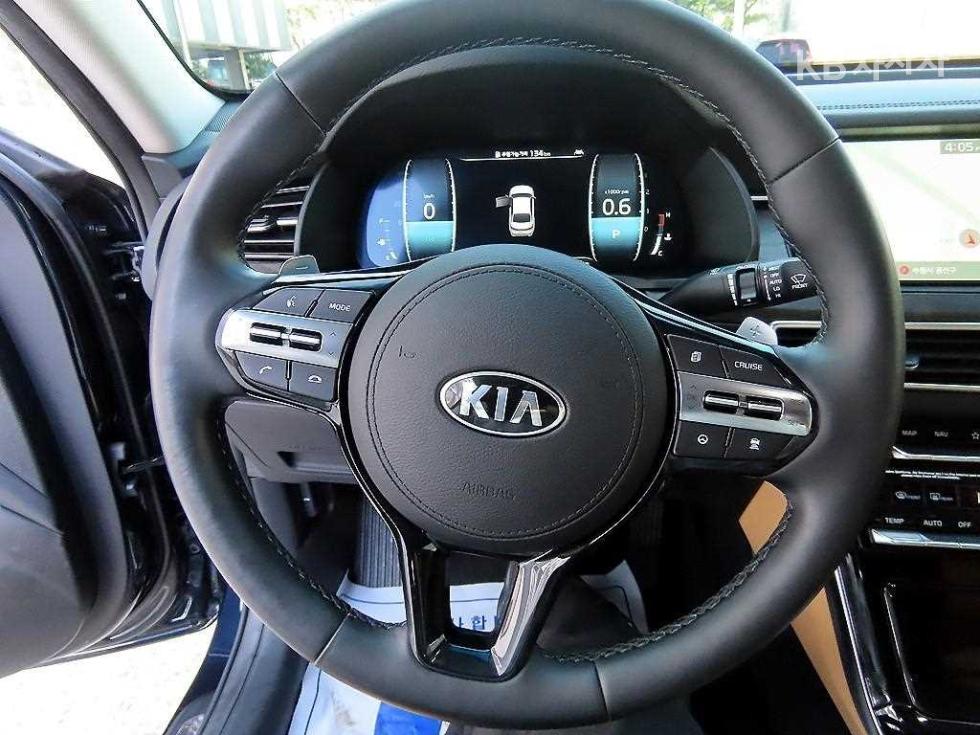 2020 - kia k7