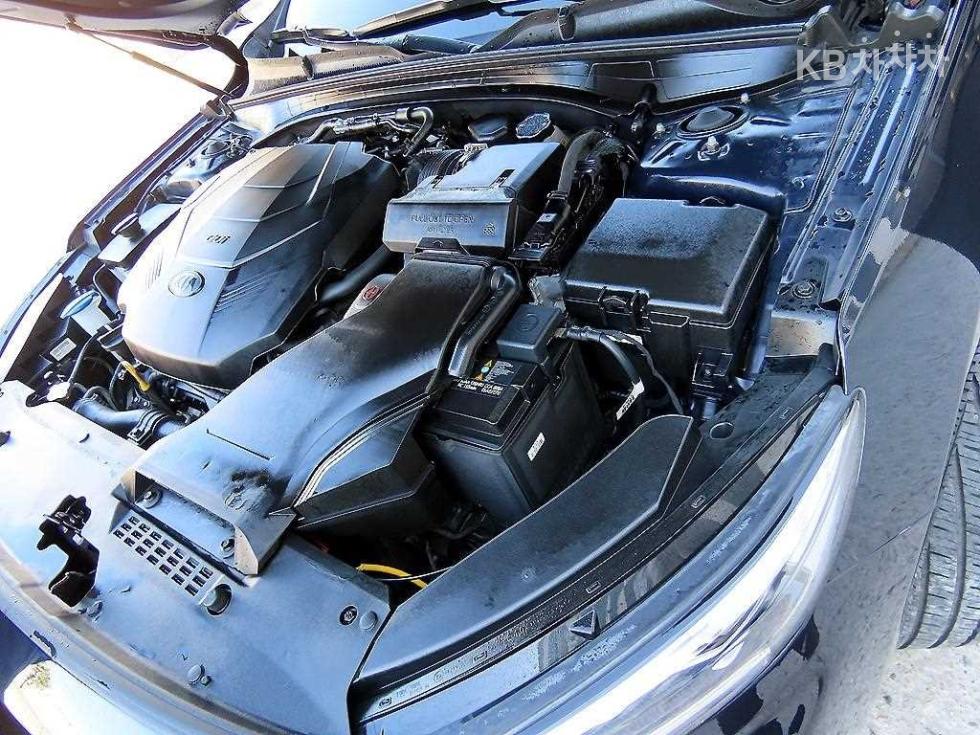 2020 - kia k7
