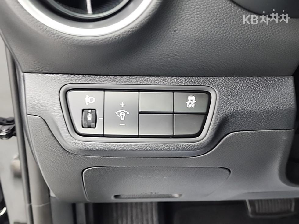 2022 - kia k3