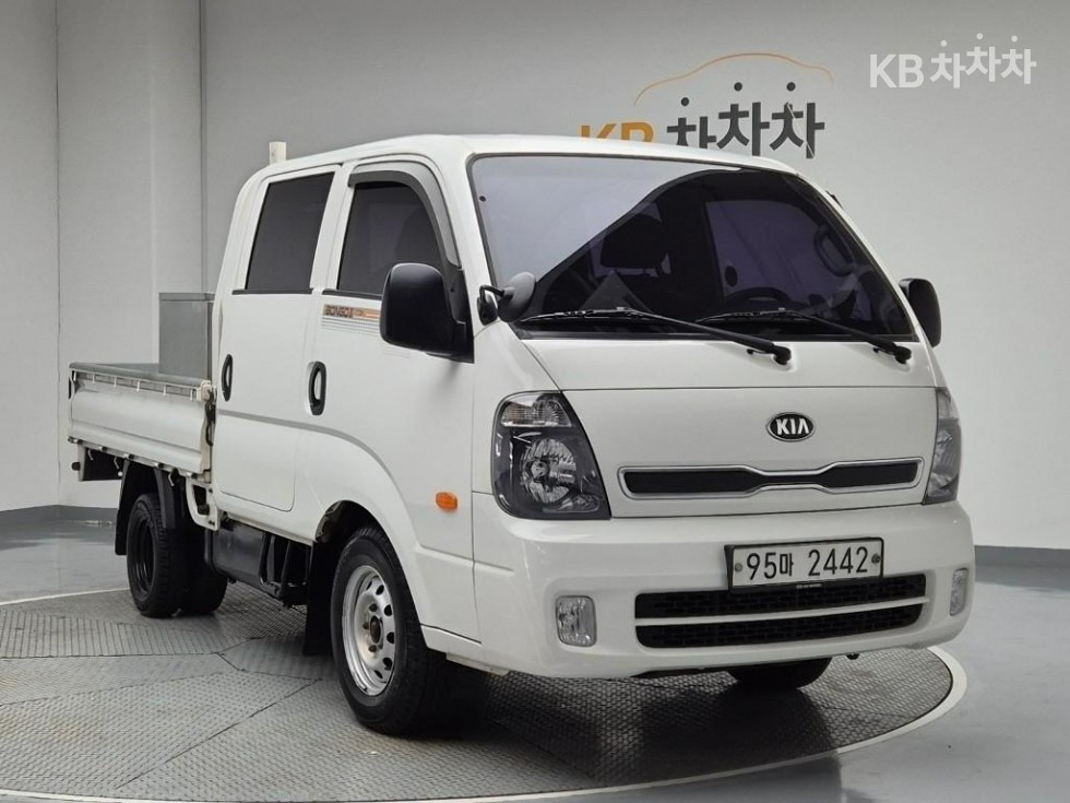 2015 - kia bongo iii