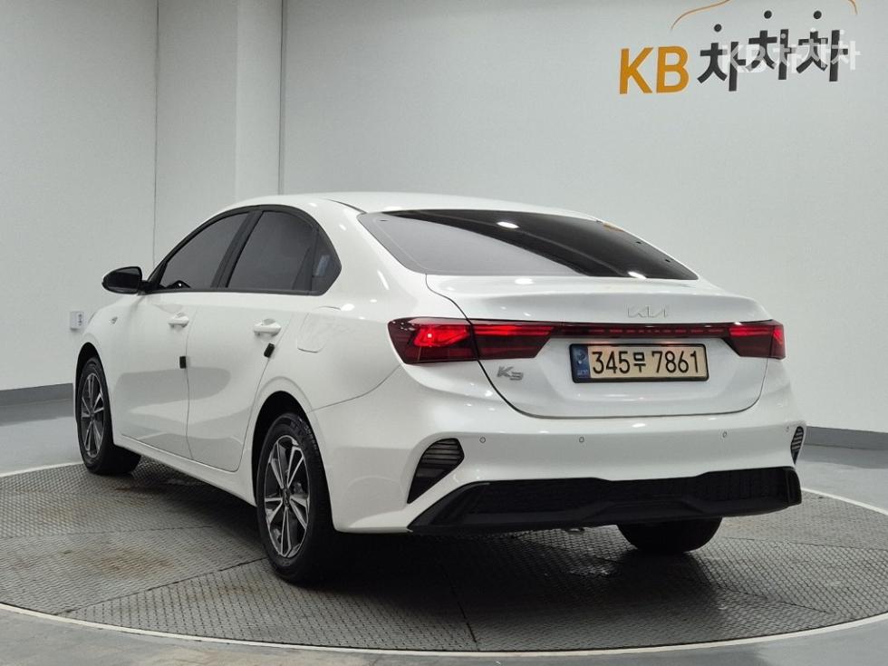 2022 - kia k3