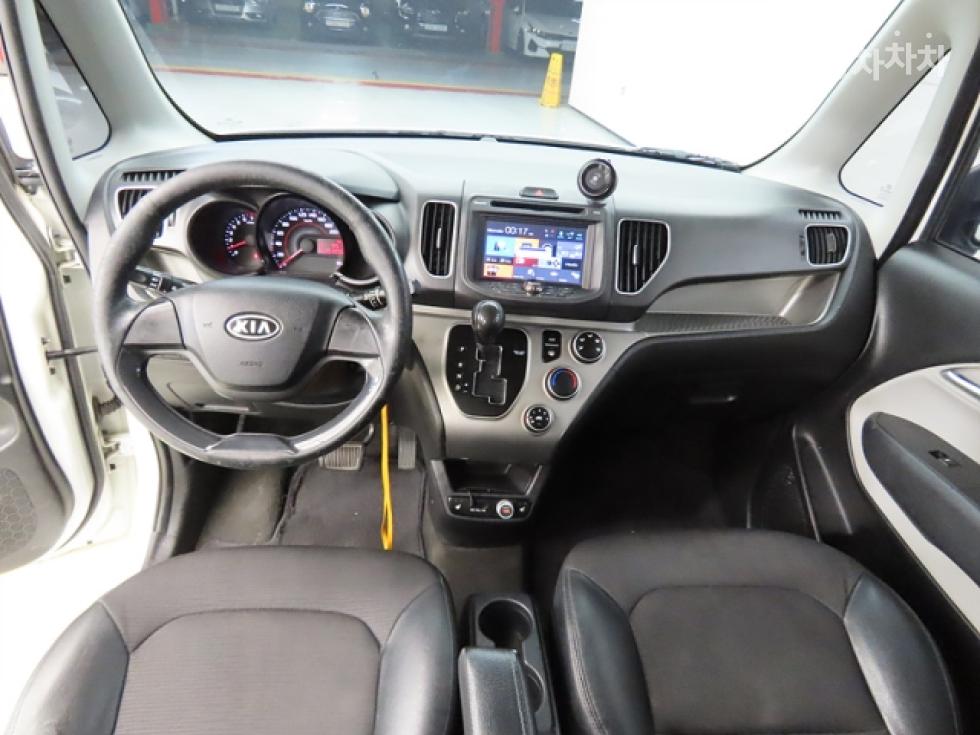 2012 - kia ray