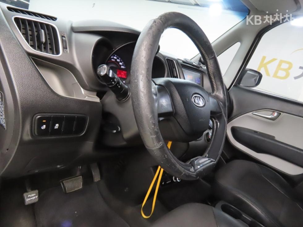 2012 - kia ray
