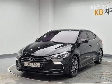 Hyundai Avante 1.6 Turbo Sport — foto 1