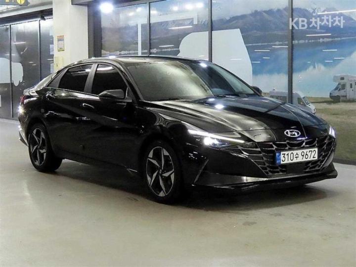 Hyundai Avante CN7 1.6 Gasoline Modern