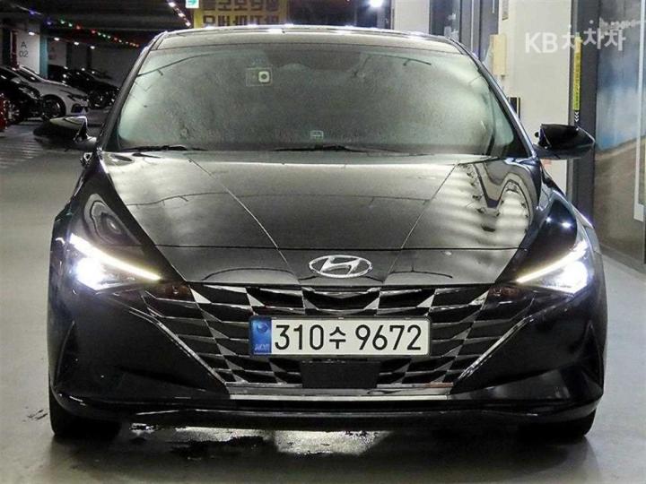 Hyundai Avante CN7 1.6 Gasoline Modern 3