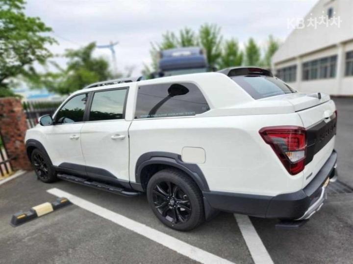 KG Mobility (Ssangyong) Rexton Sport Khan 2.2 4WD Prestige 3