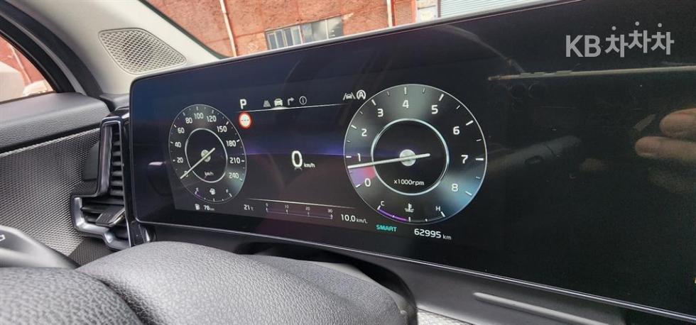 2022 - kia sportage