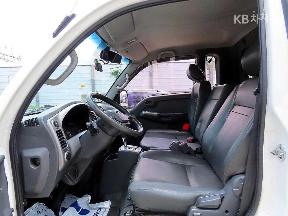2013 - kia bongo iii