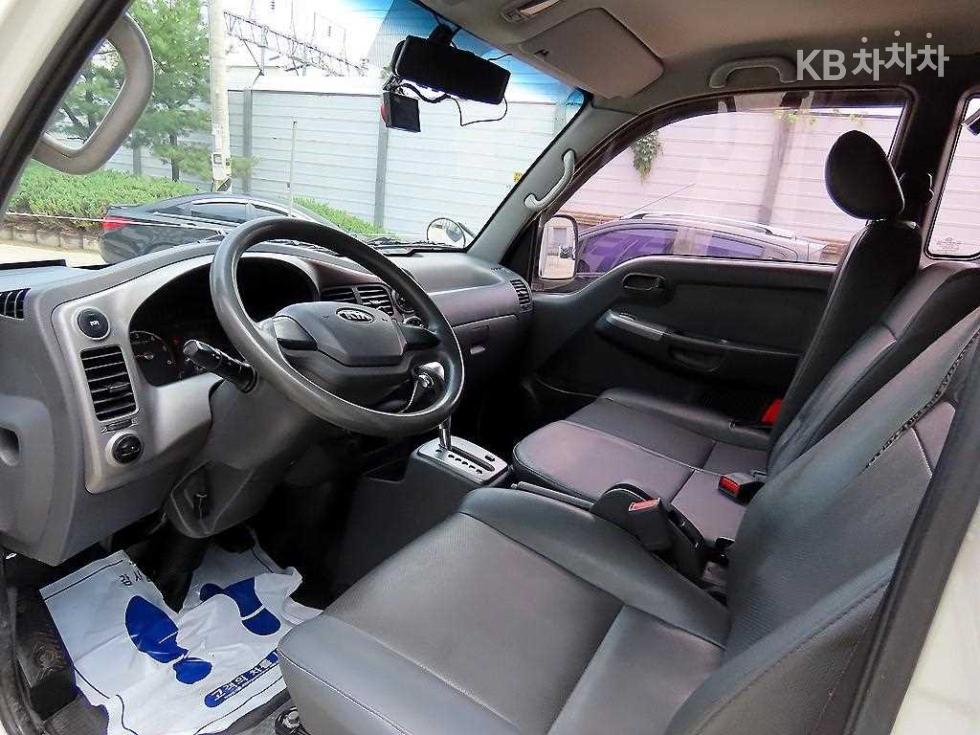 2013 - kia bongo iii