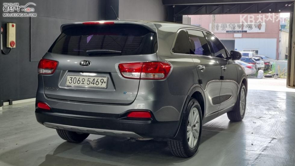 2016 - kia sorento