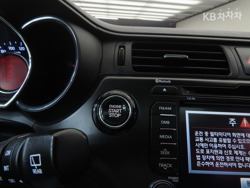 2012 - kia pride