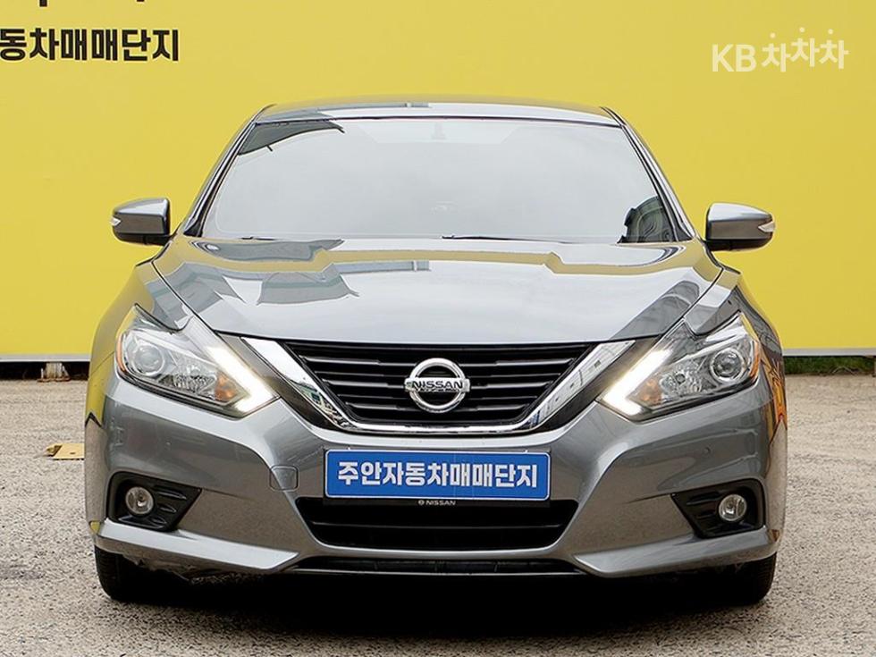 2018 nissan altima