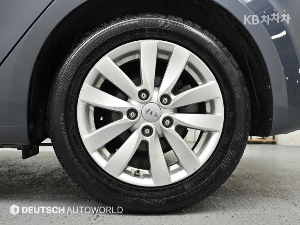 2015 - kia k3