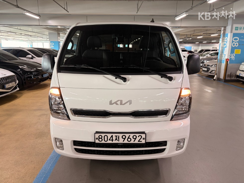 2024 - kia bongo iii