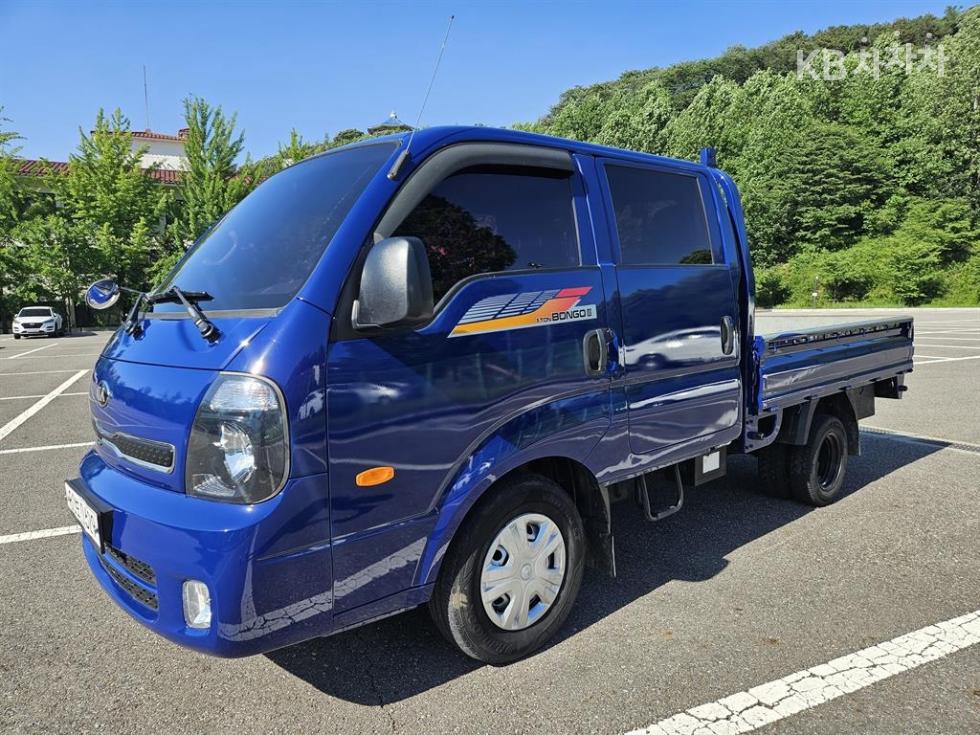 2019 - kia bongo iii