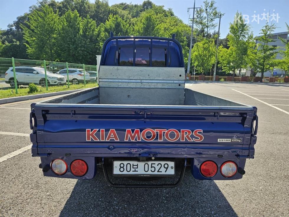 2019 - kia bongo iii