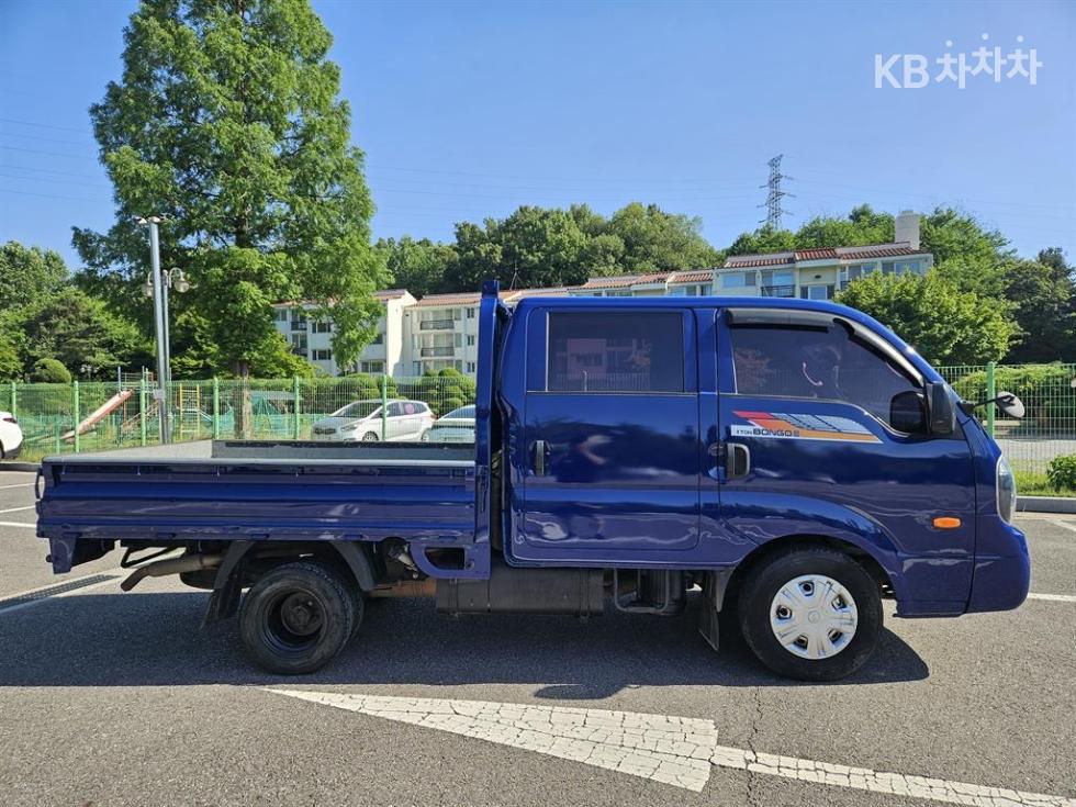 2019 - kia bongo iii