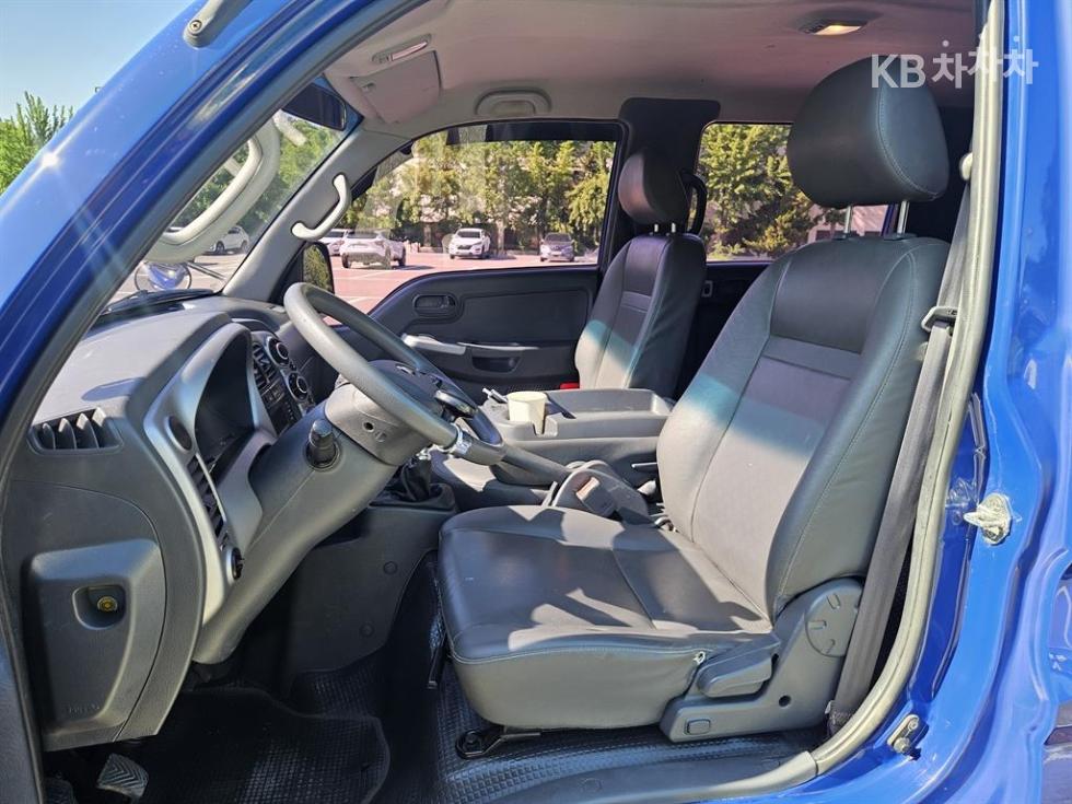 2019 - kia bongo iii