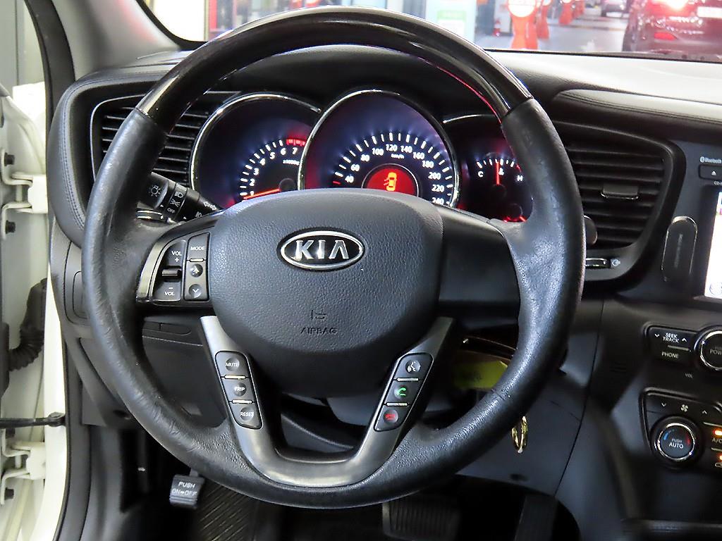 2011 - kia k5