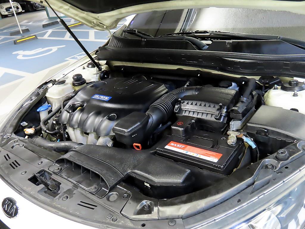 2011 - kia k5
