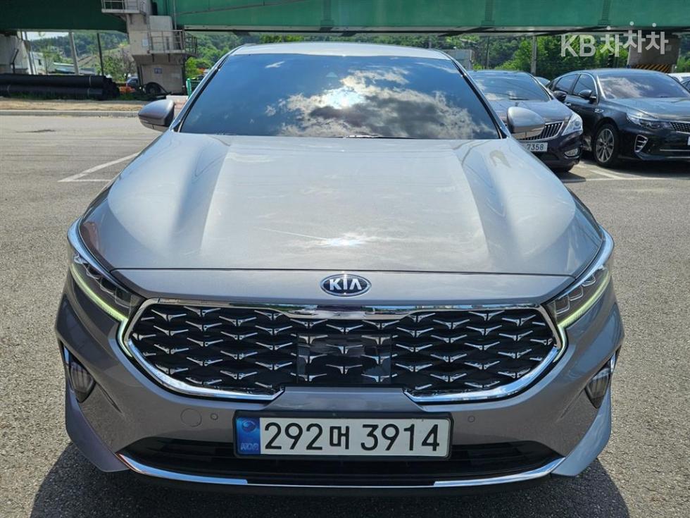 2021 - kia k7