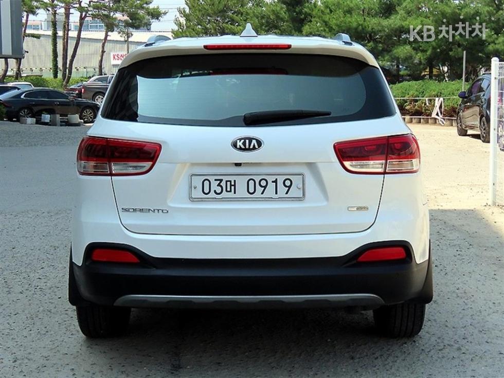 2016 - kia sorento