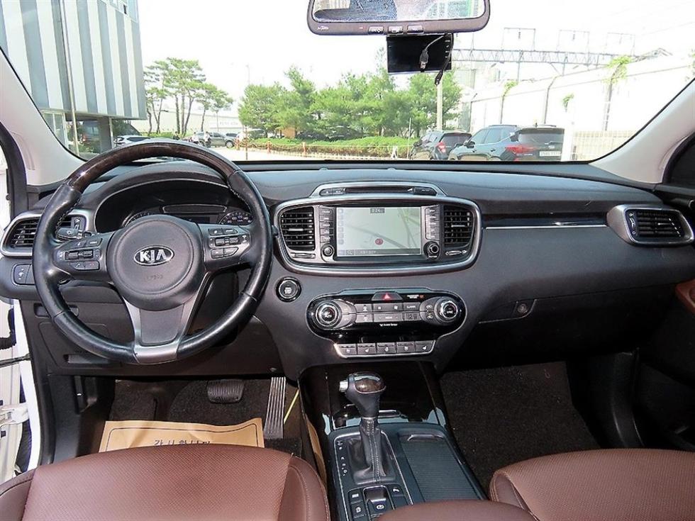 2016 - kia sorento