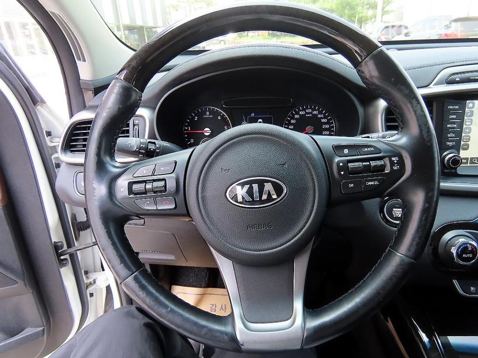 2016 - kia sorento