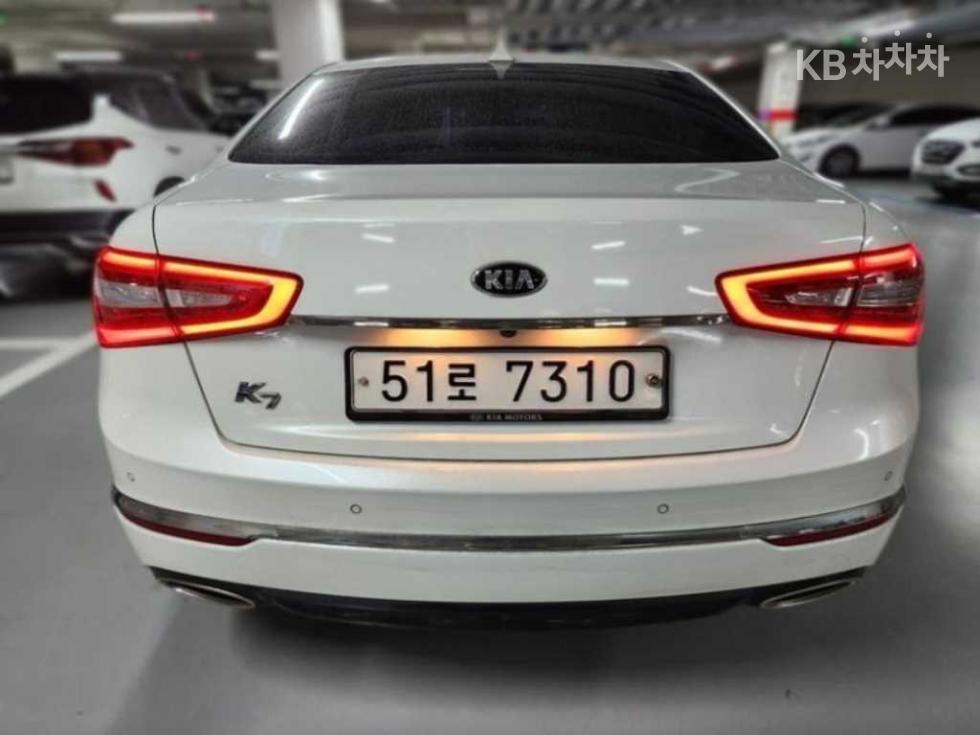 2015 - kia k7