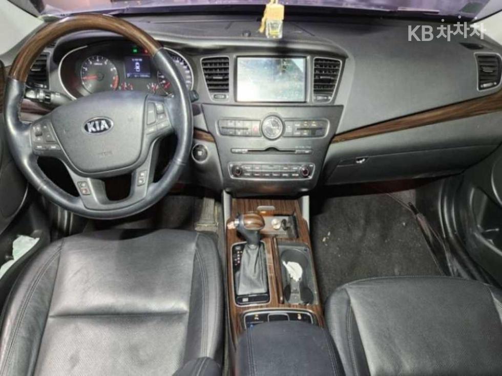 2015 - kia k7