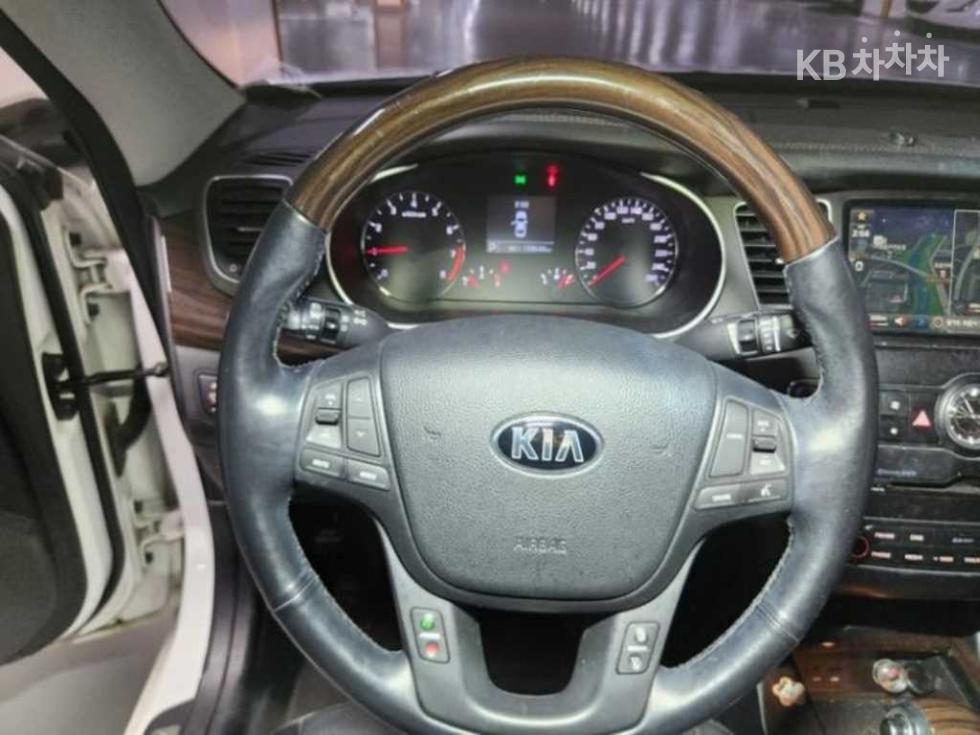 2015 - kia k7