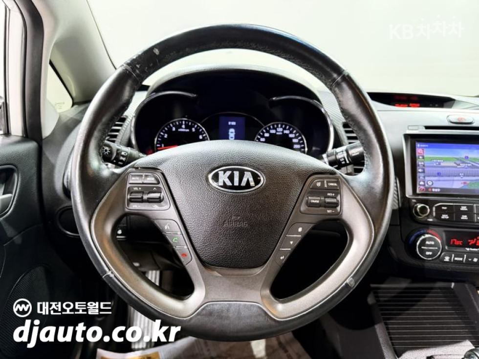 2014 - kia k3