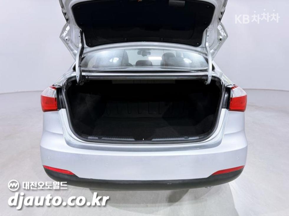 2013 - kia k3