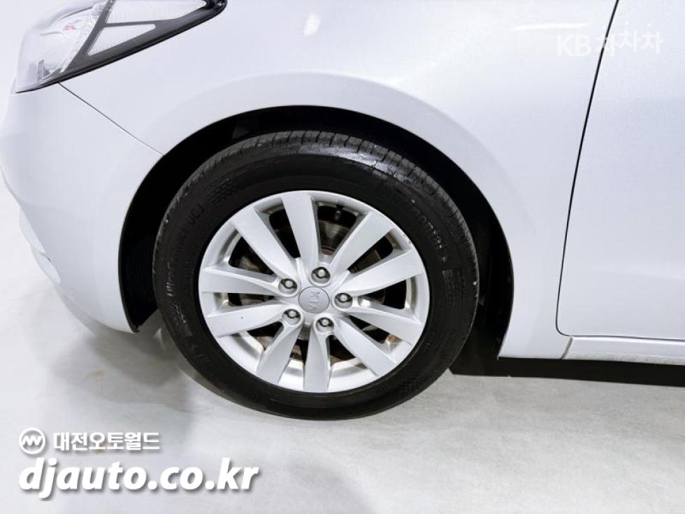 2013 - kia k3