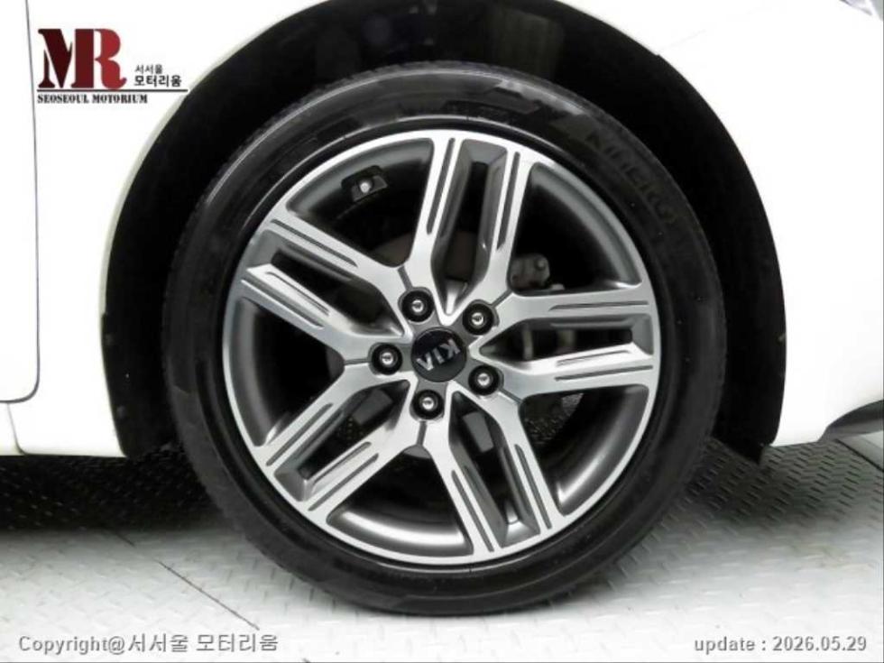2019 - kia k3